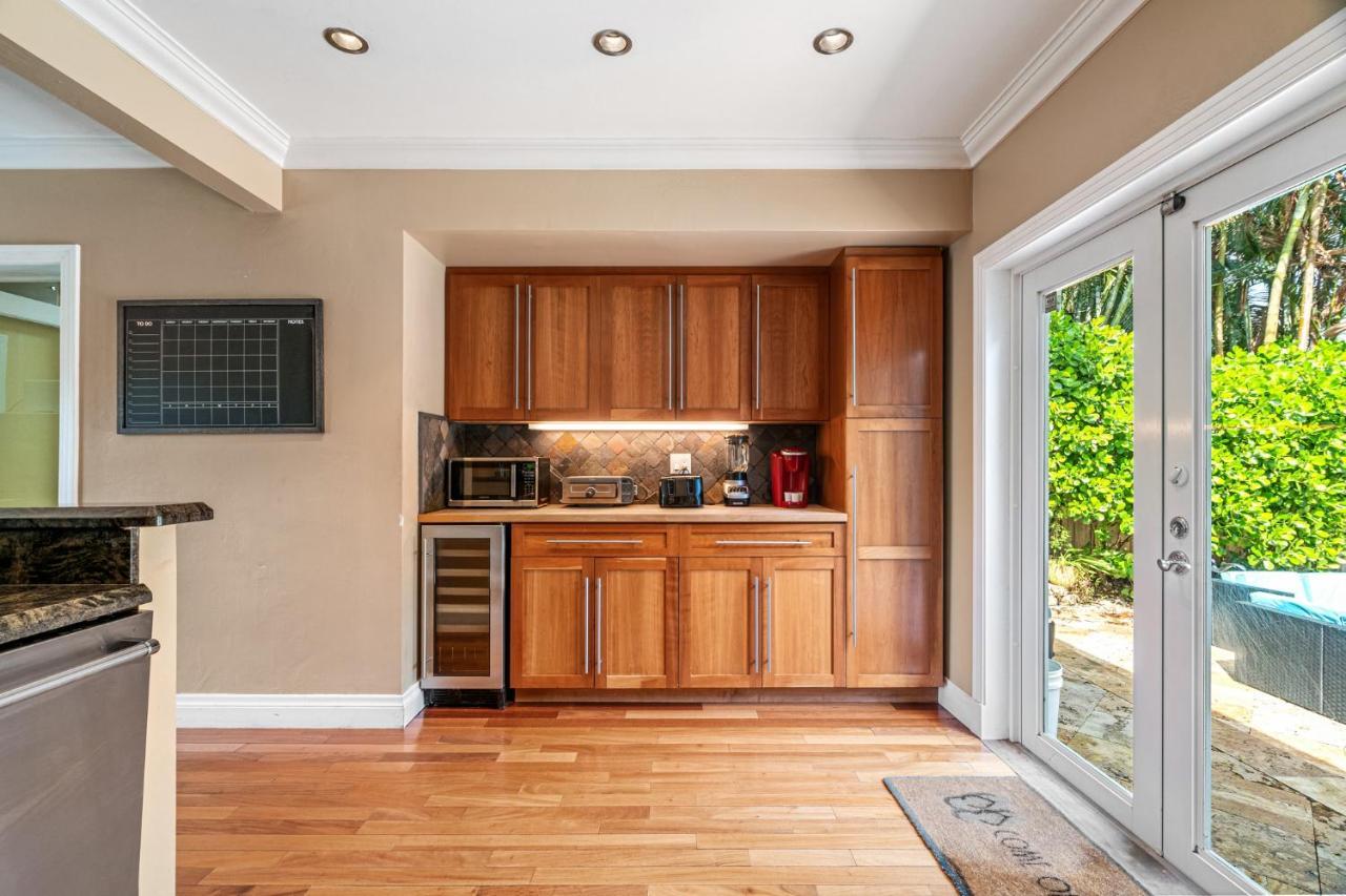 #1 Fort Lauderdale House - Heated Salt Water Pool - Private Oasis-Updated Gorgeous 3Br 3Ba - Las Olas Екстериор снимка